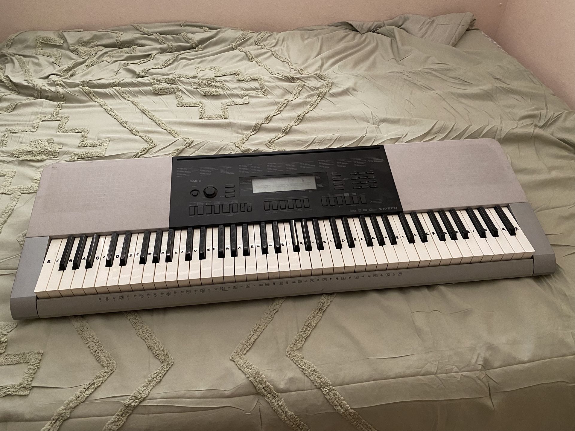 Casio Electric Piano Keyboard
