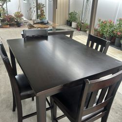 Dining Table Set