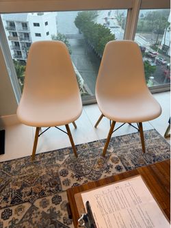 Chairs x2