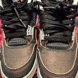 Womens Jordan 4 Retro Starfish