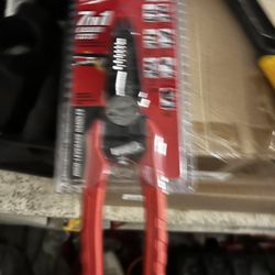 Milwaukee Electrical Wire Cutters