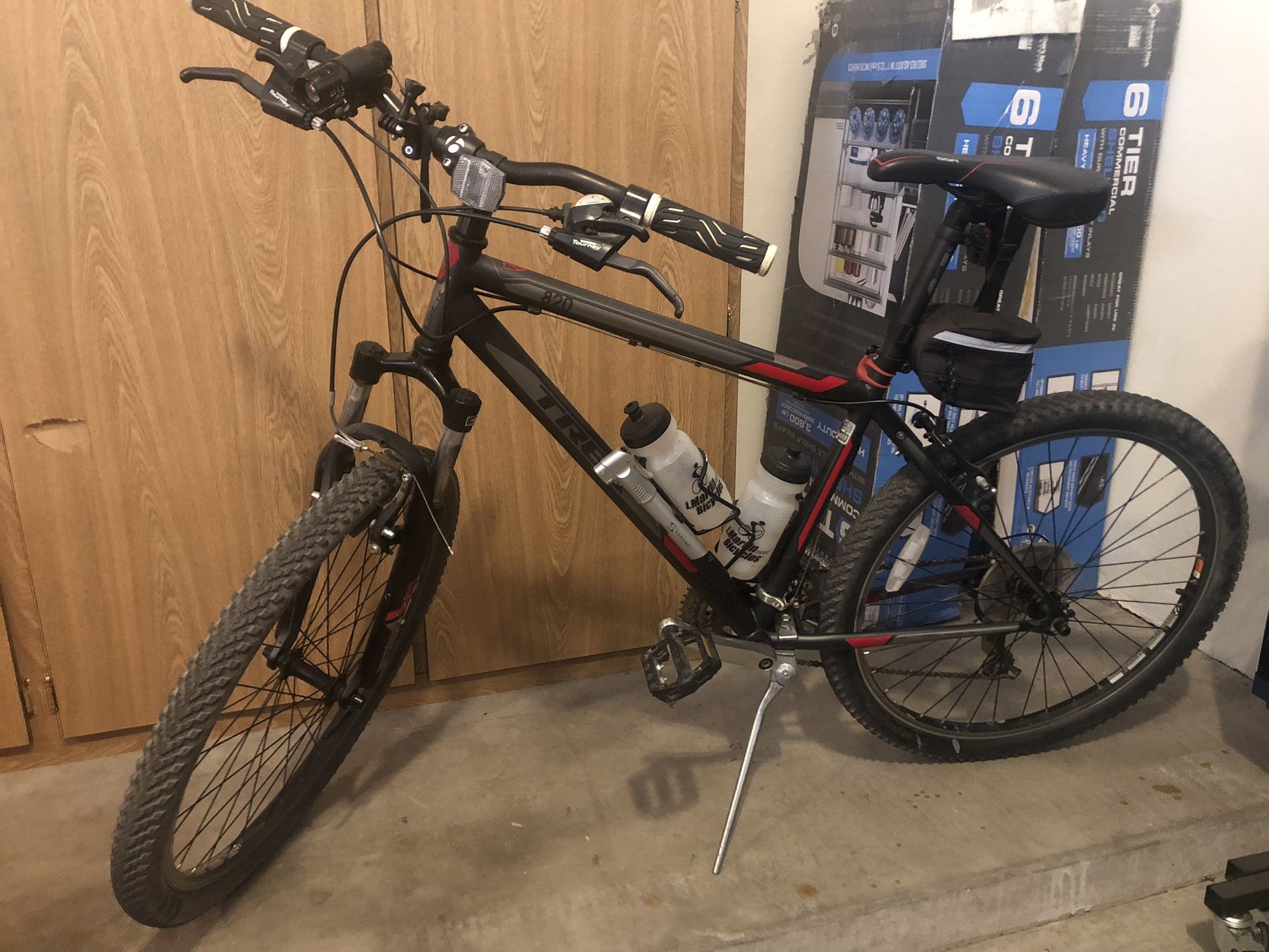 Trek 820