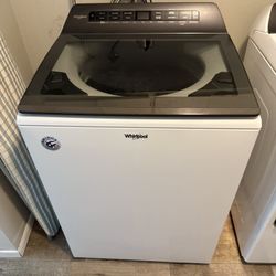 Whirlpool Washer (agitator) & Dryer (gas)