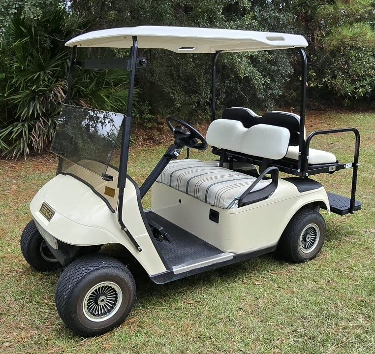 Ezgo Txt Golf Cart