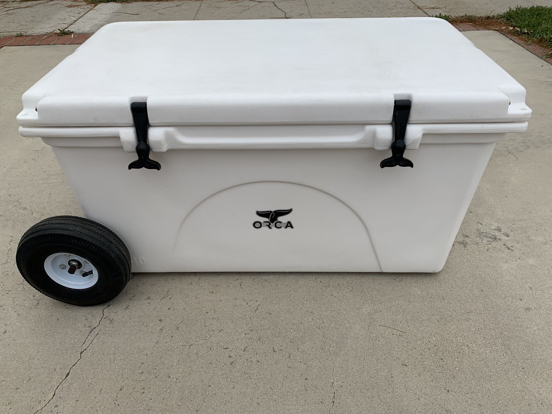 ORCA 140 QT COOLER WHITE