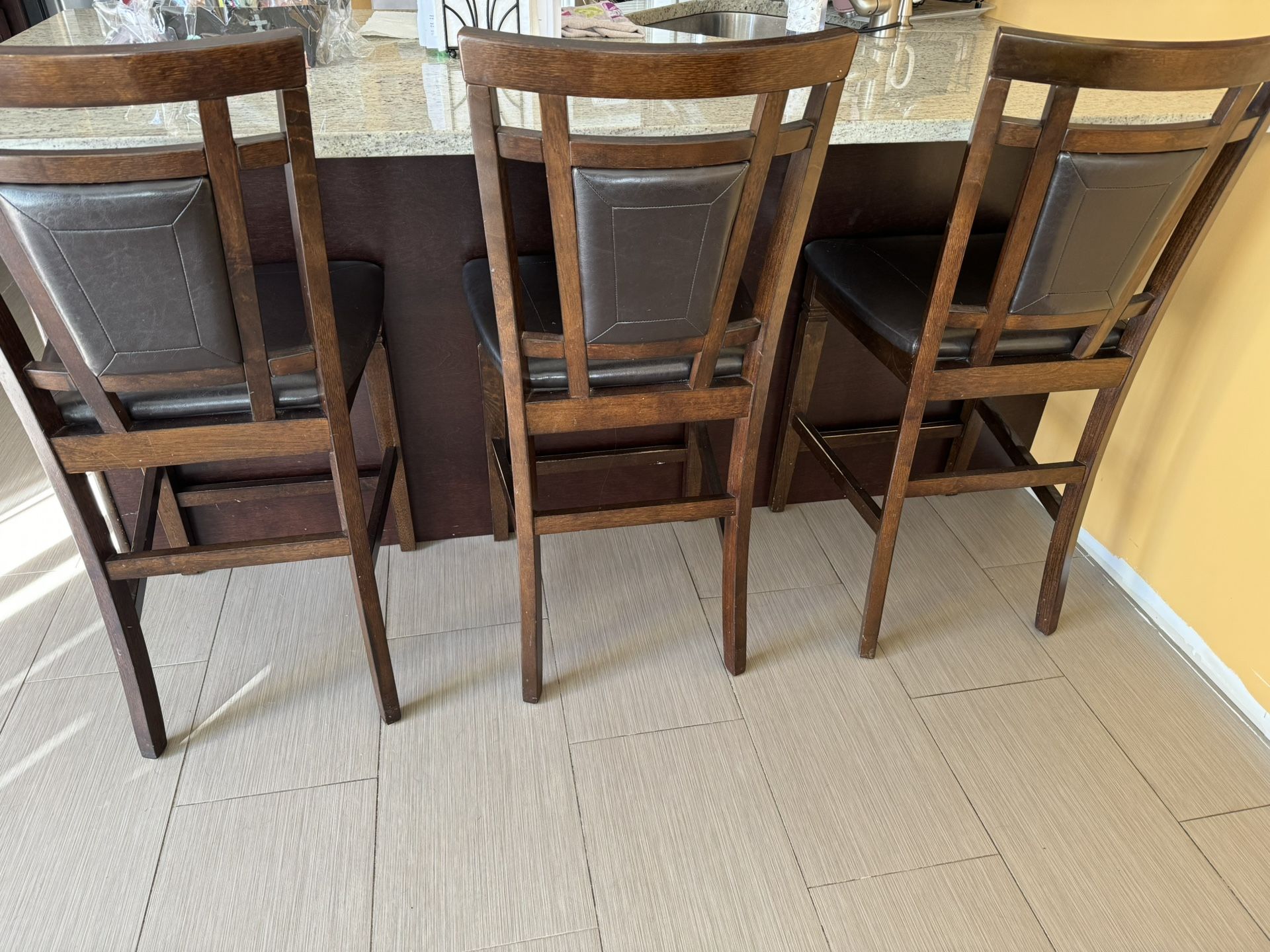 Counter Height Chairs