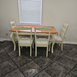 Dining Room Table With 4 Chairs