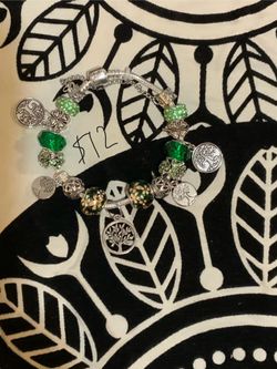 Green And Silver Beaded Bracelet