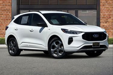 2023 Ford Escape