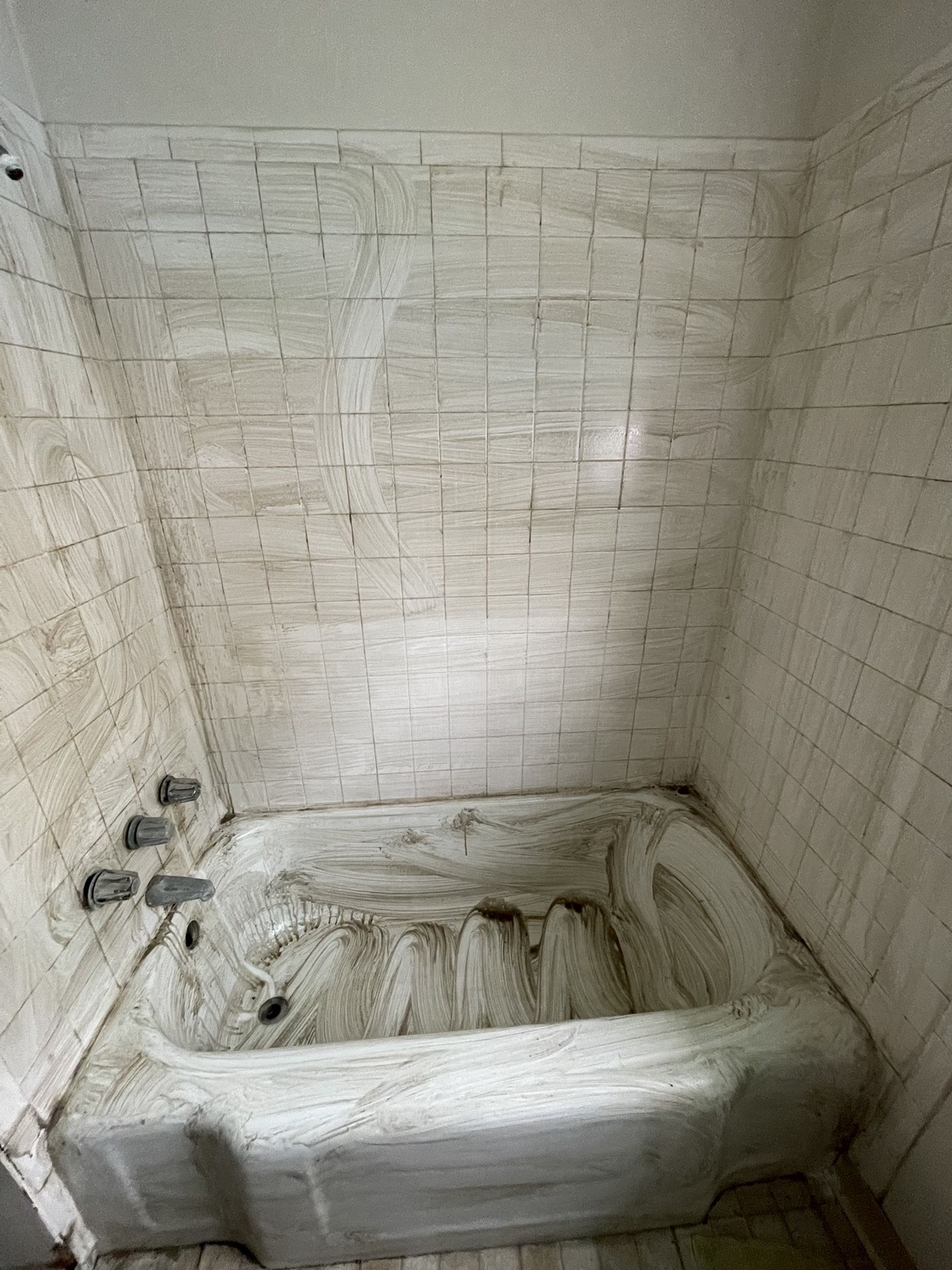 Bathtub Reglazing