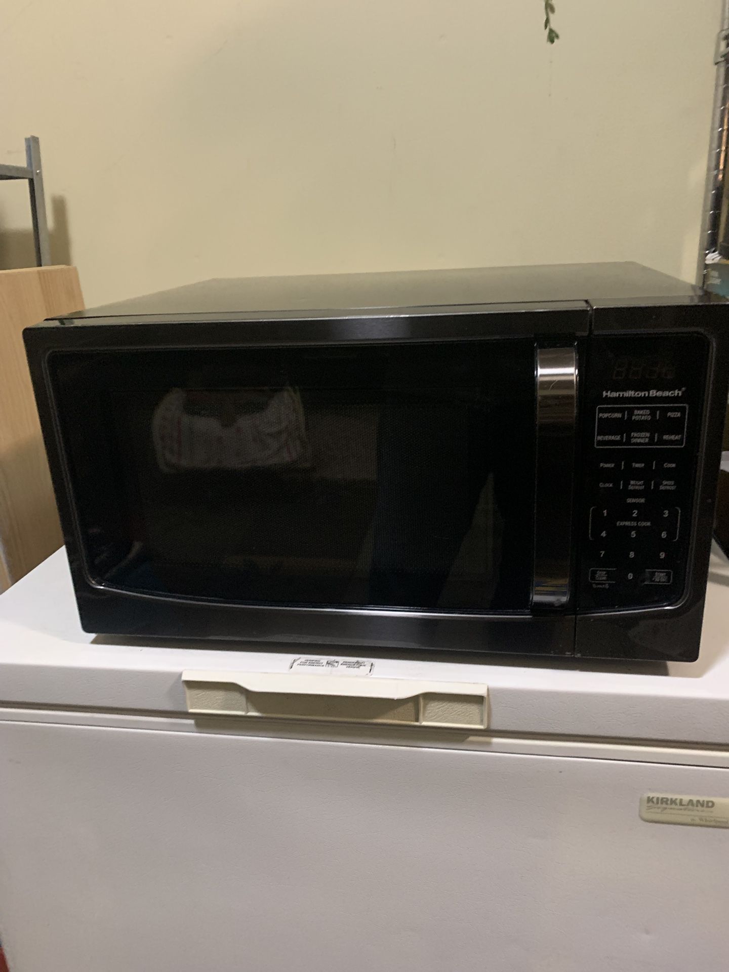 Hamilton Beach Microwave