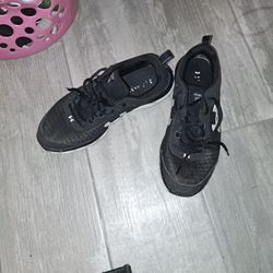 Under Armour Sneakers Size 10