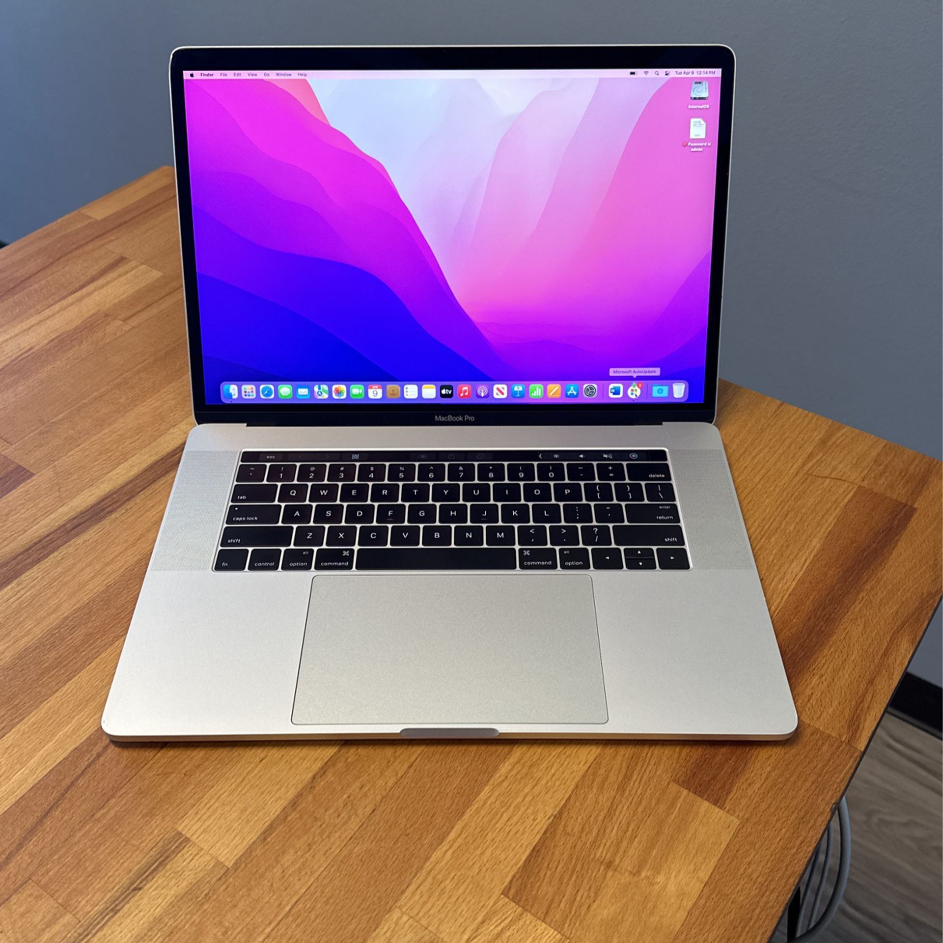  CLEAN  Apple MacBook Pro 15” Retina 2.9GHz 16GB 500GB SSD 