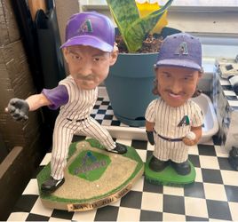 Bobble heads
