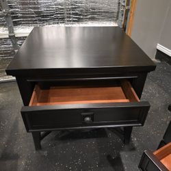 Livingroom Tables (Set) - Mahogany