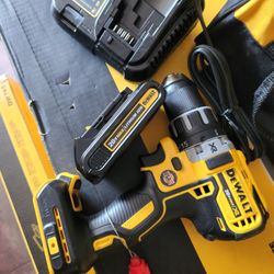 Dewalt  Xr Drill With Battery And Charger