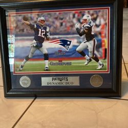 Framed “Dynamic Duo” Patriots (Tom Brady & Rob Gronkowski)