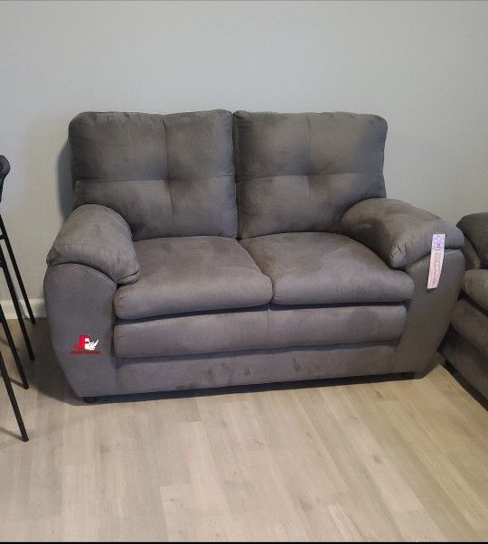Brand New! 2pc Living Room Set 😍/ Take It home with Only $39down / Hablamos Español Y Financiamos 🙋🏻‍♂️