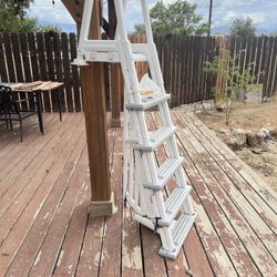 Pool Ladder