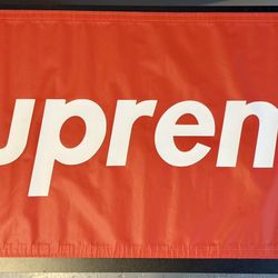 SUPREME BANNER ( Custom Made) Used 