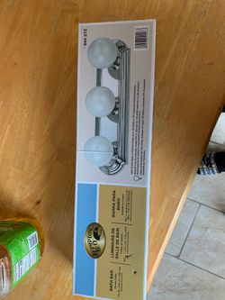 Hampton bay , bath light bar brand new