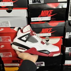 2012 Jordan Fire Red 4s size 10 USED But Clean