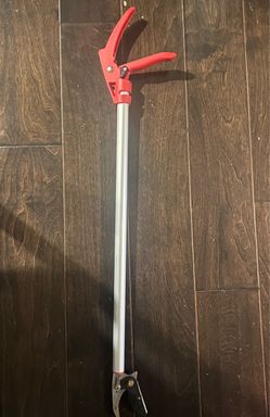 Garden pruner
