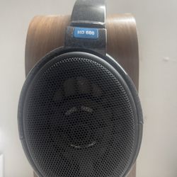 Sennheiser HD 600 Made In Ireland