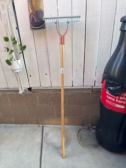 Cultivator rake