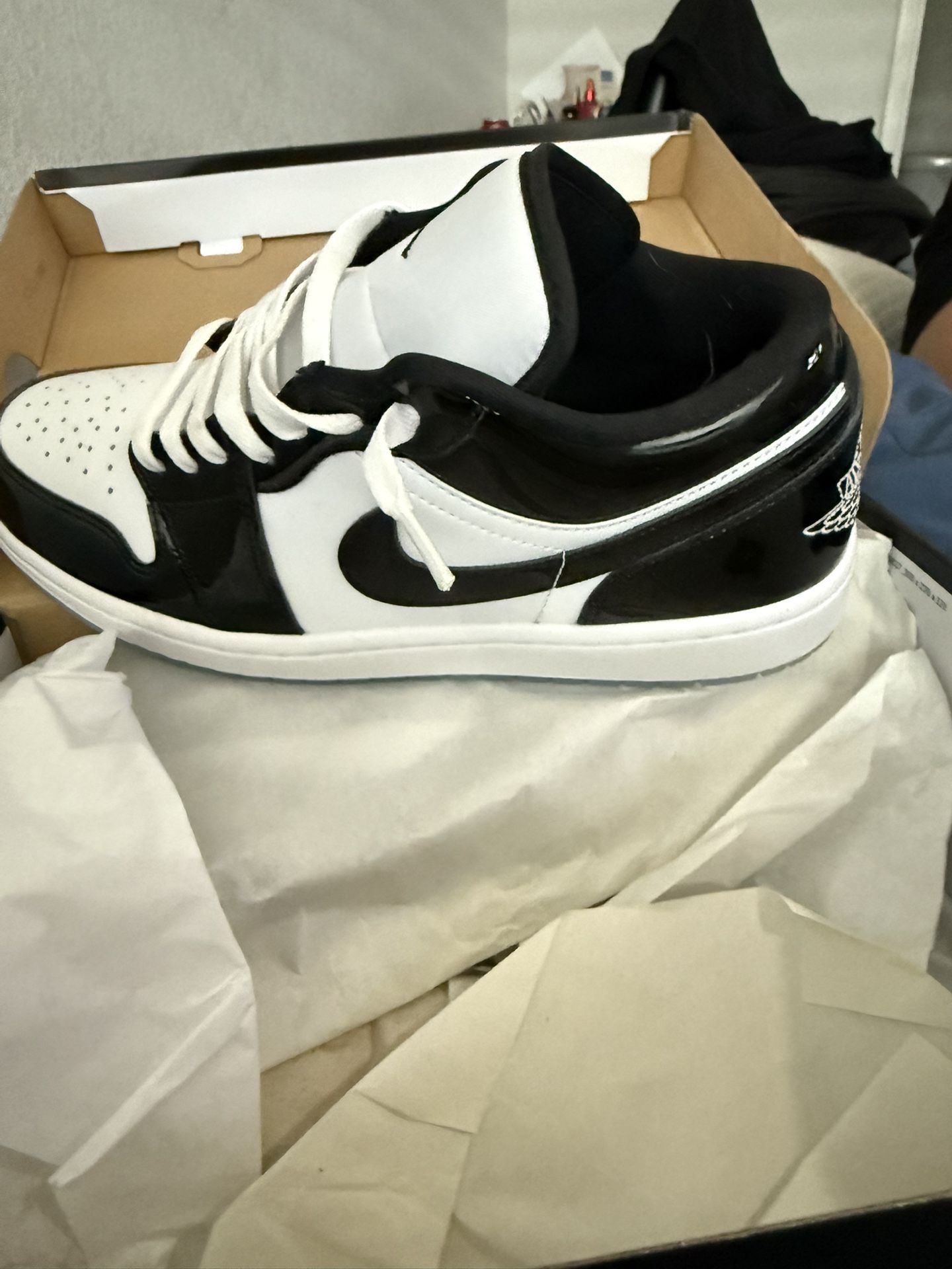Retro Jordan 1 Concord Lows Brand New