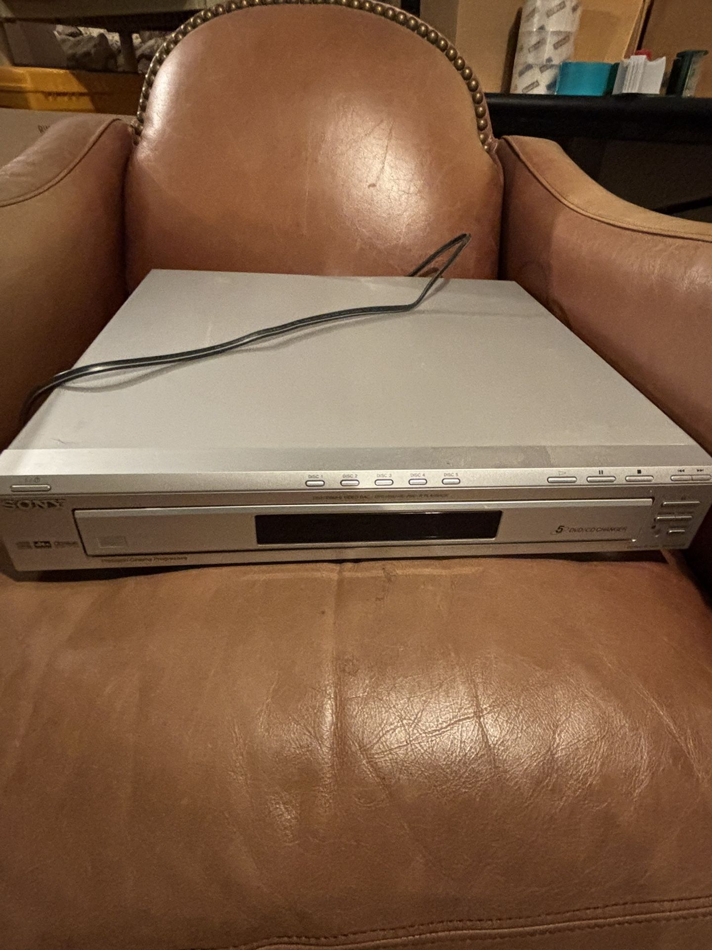 Sony 5 Disc CD / DVD player
