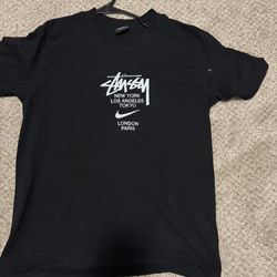 Nike Stussy Tee Size Medium 