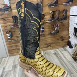 mens western boots