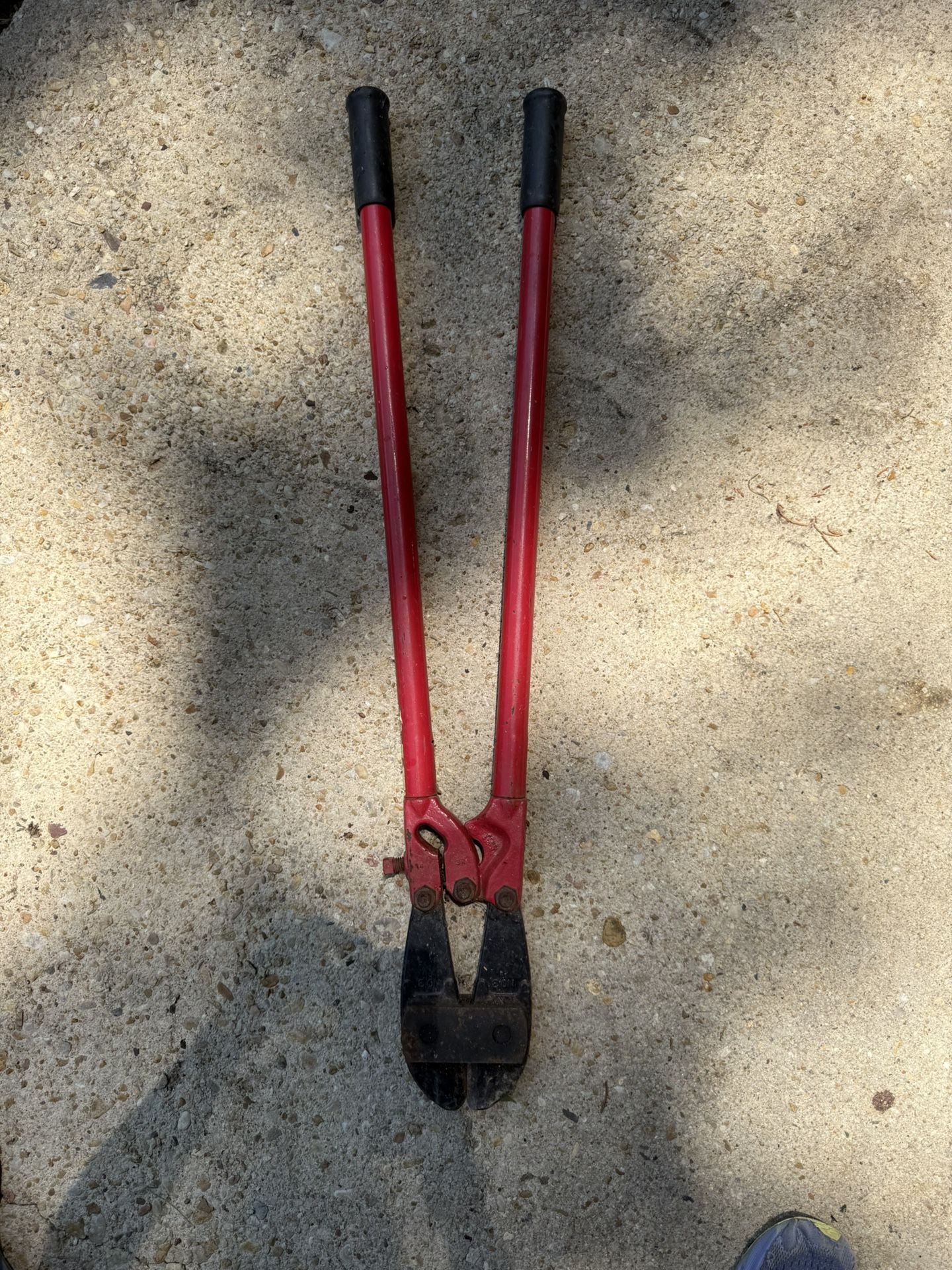 Large Bolt Cutters