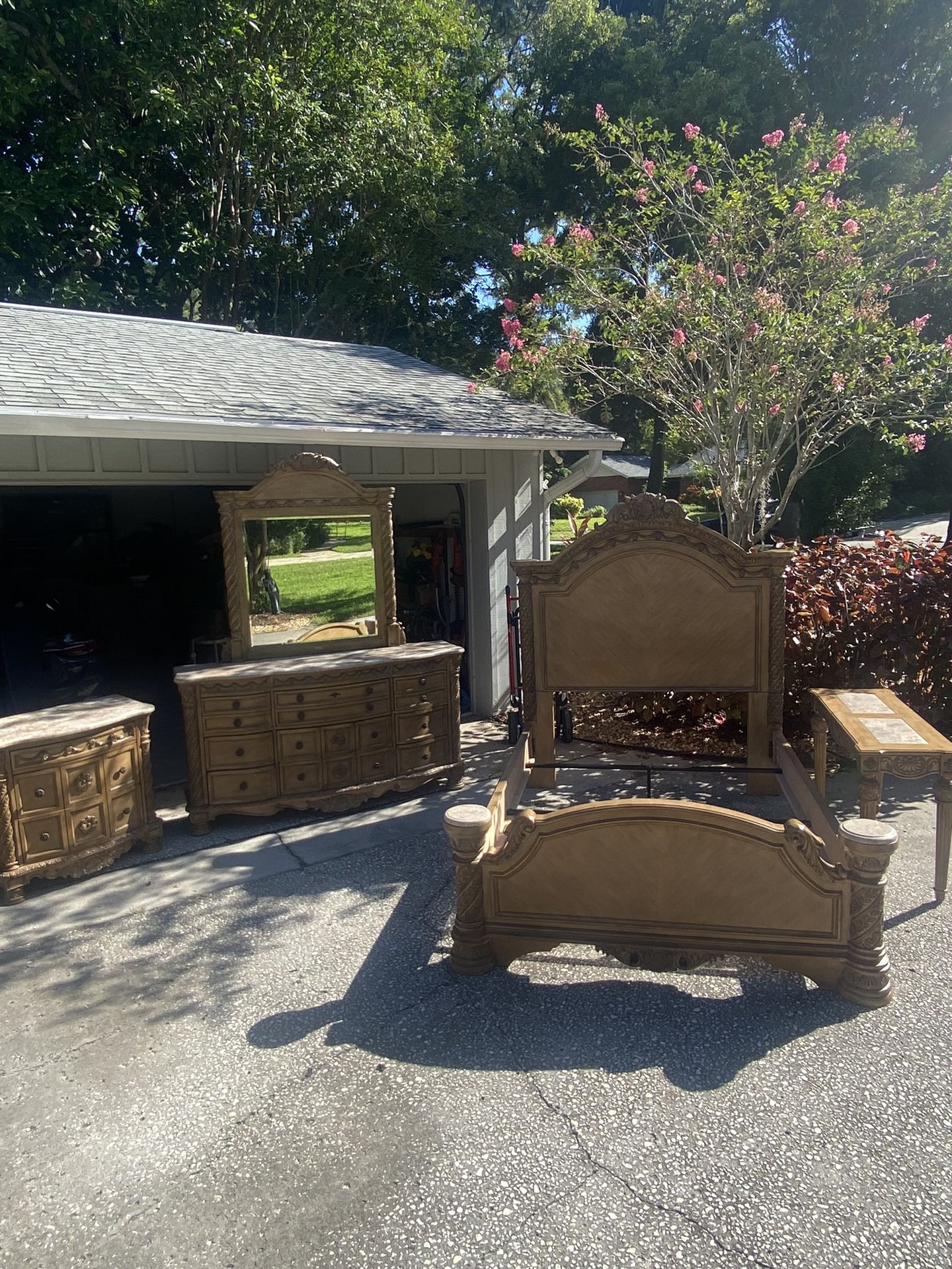 Ashley Furniture Bedroom Set