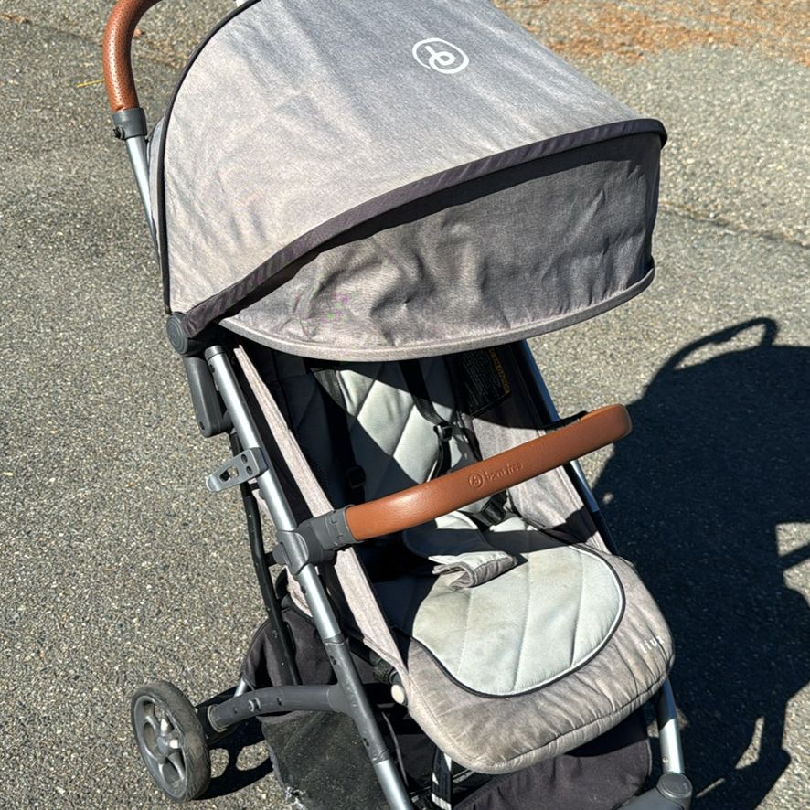 Stroller- everyday and travel size
