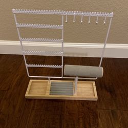 Jewelry Holder 