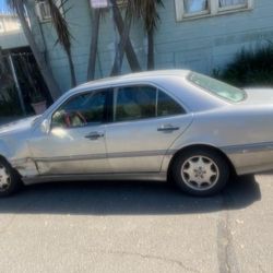 1998 Mercedes-Benz C-Class