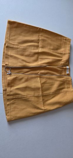 Zipper skirt