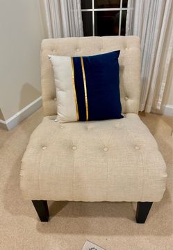 Upholstered lounge chairs (pair)