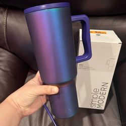 Simple Modern 40oz tumbler