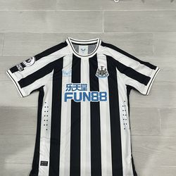 Newcastle player version jersey