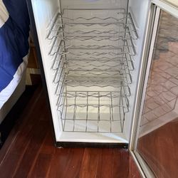 Free Wine Storage Refrigerator 