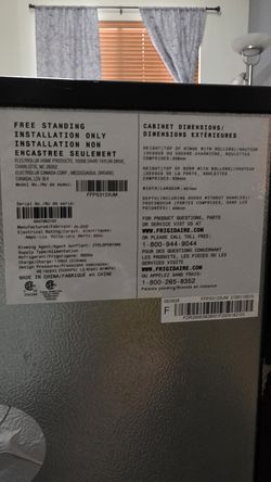 Frigidaire refrigerator/freezer 3 cubic foot