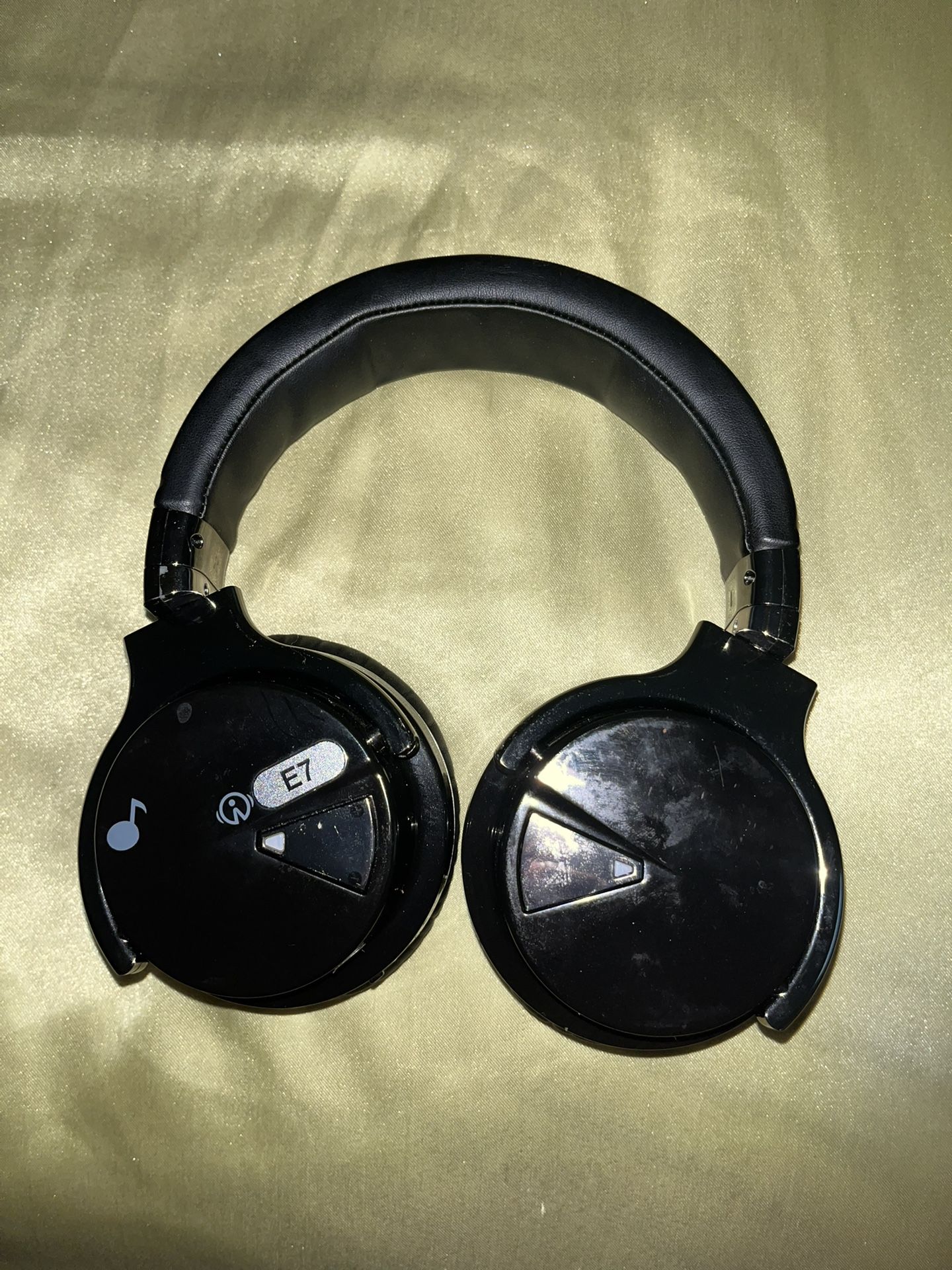 Noise Cancelation Headphones