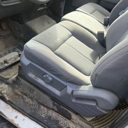 Seats 2014 Ford F150 F-150 Extra Cab