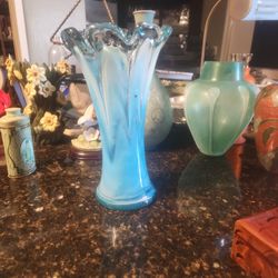 11" Vintage Hand Blown  Murano Glass  Vase