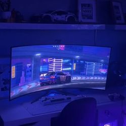 LG UltraGear 45GR95QE-B 45” OLED Curved Gaming Monitor – 240Hz – 3440×1440