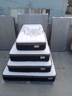 King Size Mattress Pillow Top New