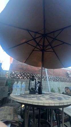 9ft Outdoor Umbrella